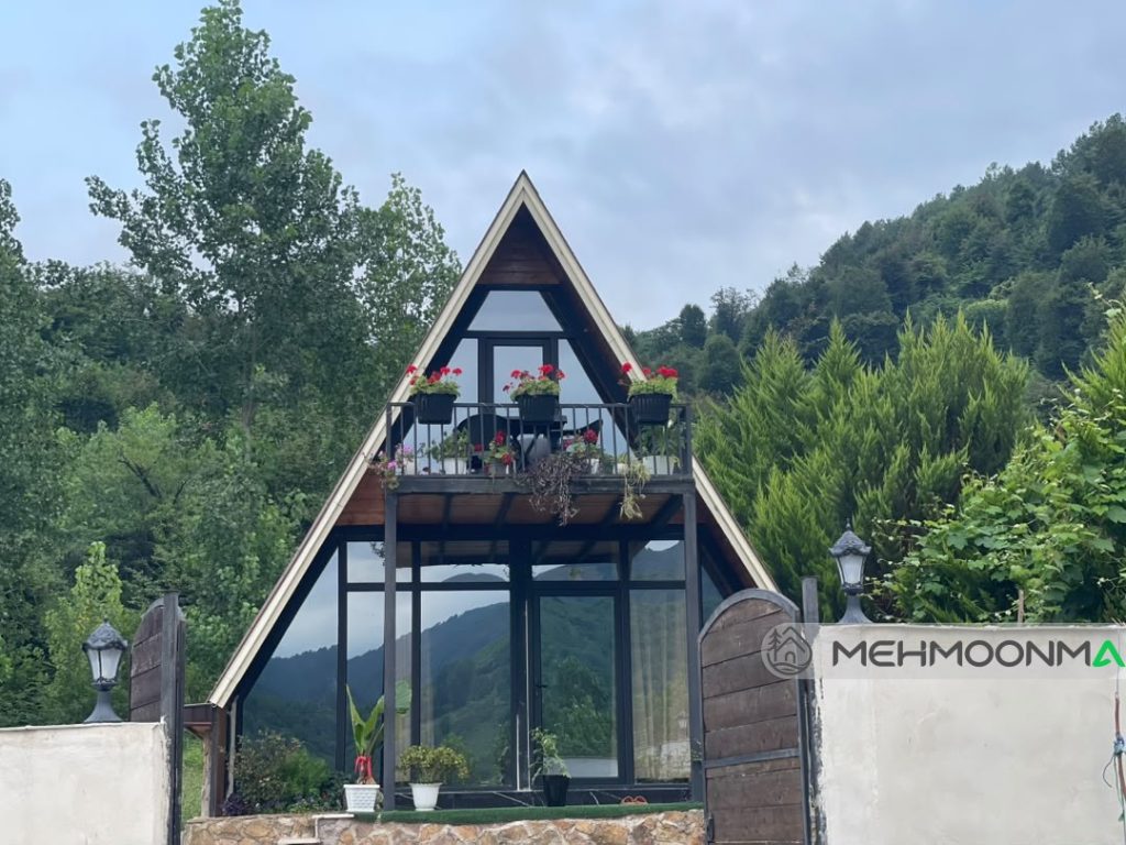 کلبه سوئیسی دوخواب جنگلی