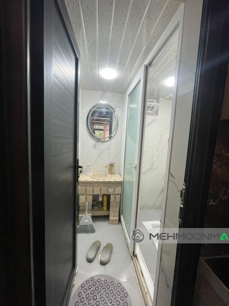 کلبه سوئیسی دوخواب جنگلی