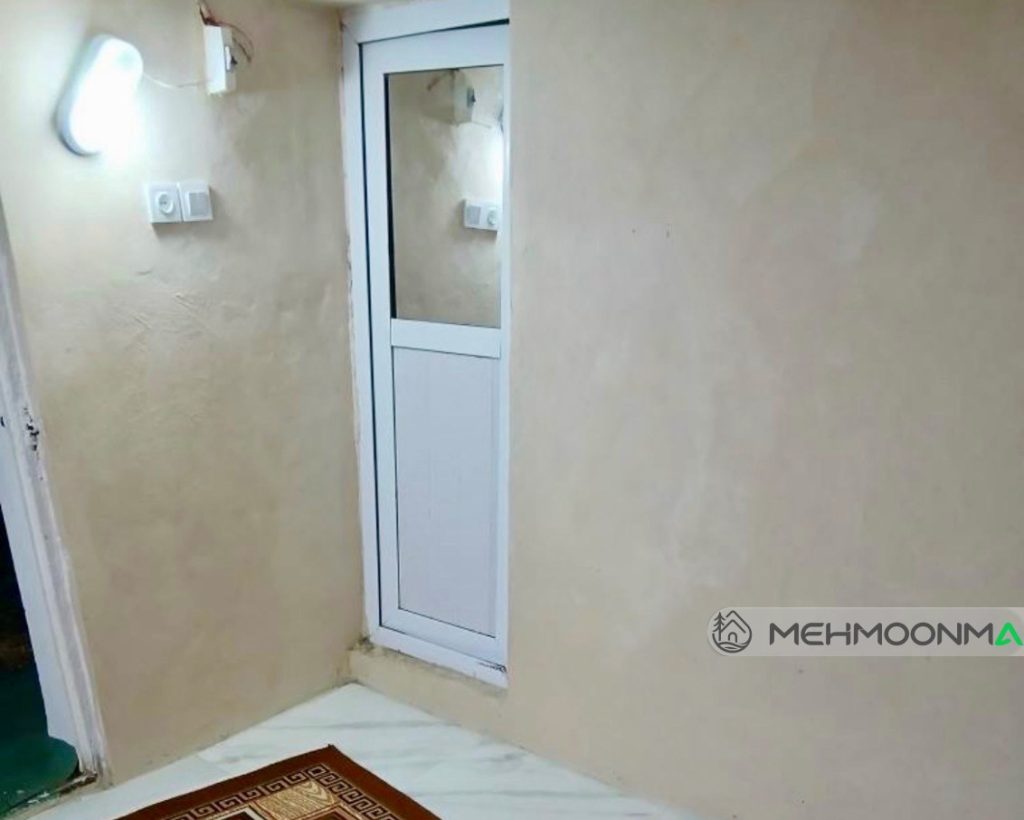 ویلایی جنگلی سبز