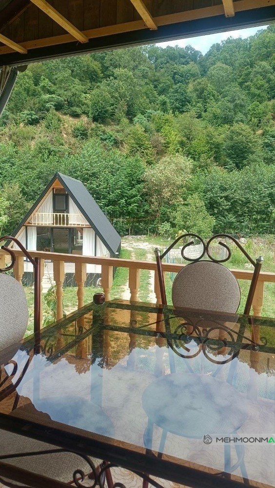 کلبه چوبی ساسان
