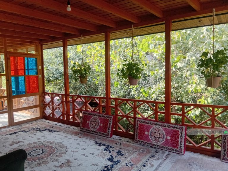 اقامتگاه بومگردی شمعدونی