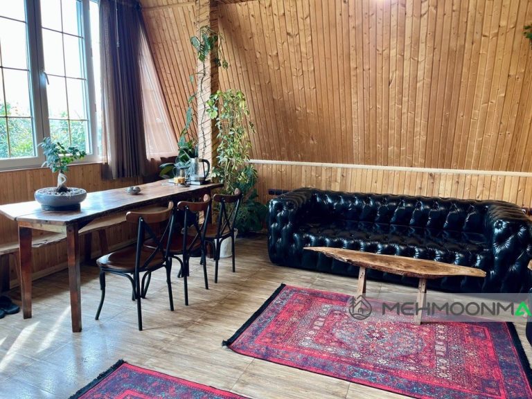 کلبه سوئیسی چوبی هیرکان