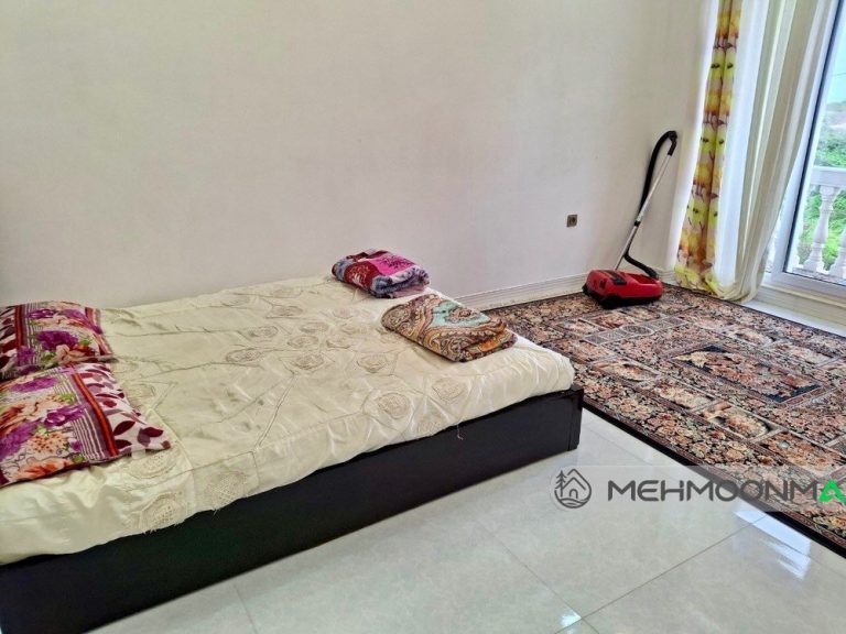 ویلای گیسوم استخردار