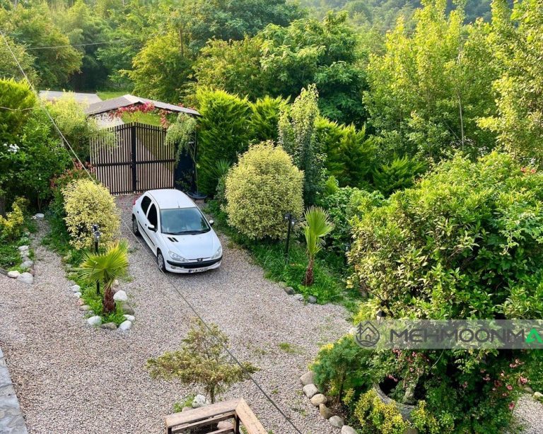 کلبه سوئیسی چوبی هیرکان
