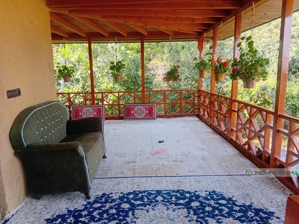 اقامتگاه بومگردی شمعدونی