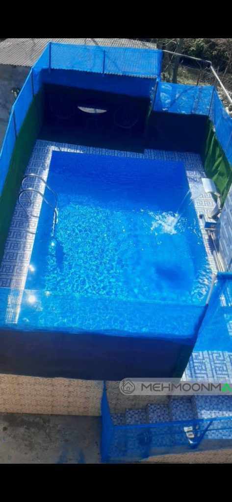 کلبه چوبی استخردار
